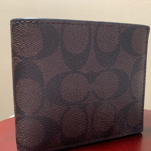 COPY‎ - Men’s Signature Coach Wallet.